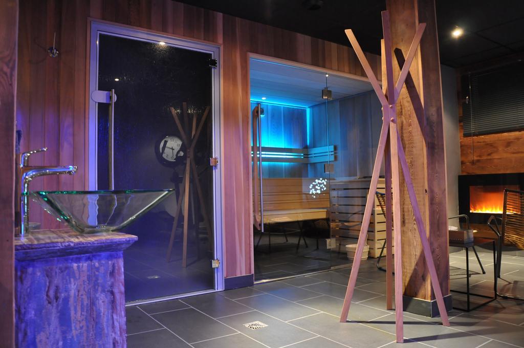 Les Bains Hotel Brides-les-Bains Exterior foto