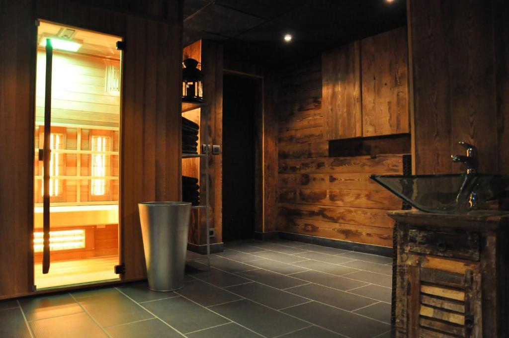 Les Bains Hotel Brides-les-Bains Exterior foto